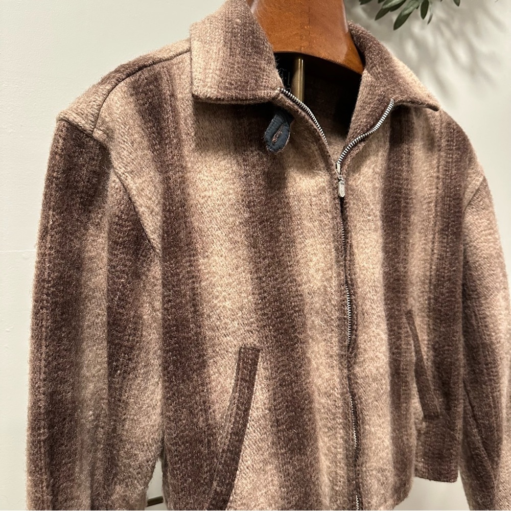 Vintage REAL Clothes by SAKS Fifth Avenue Plaid Wool Jacket Size Medium